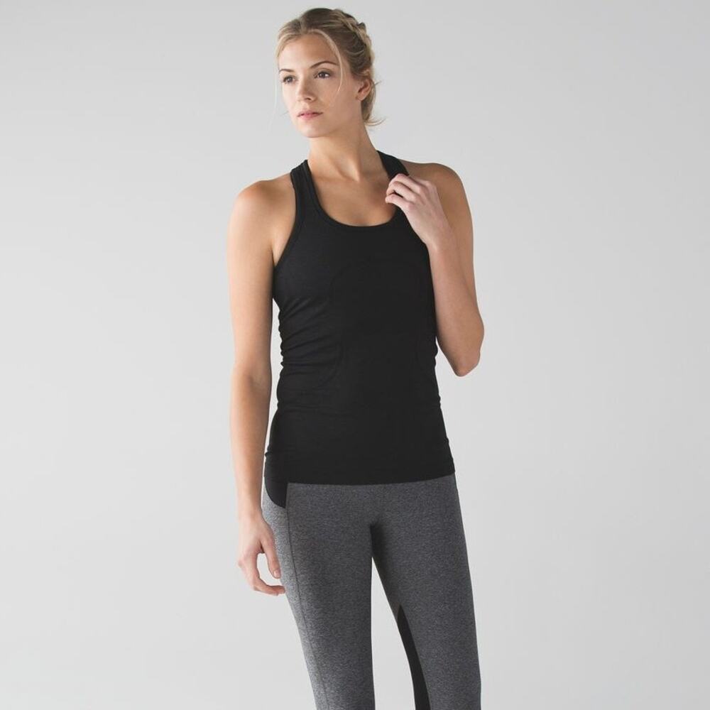 Lululemon Swiftly Tech Racerback Tank Top Black Size 2 | Retail $48